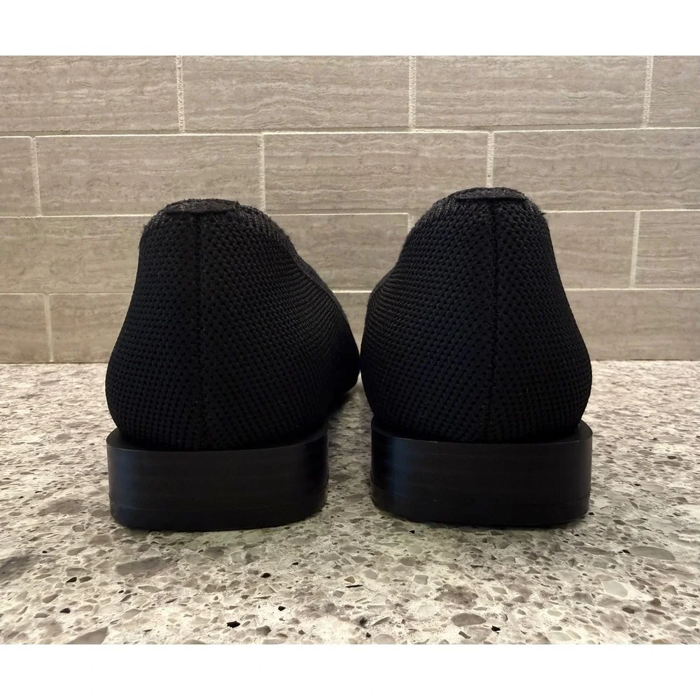Vivaia brand item